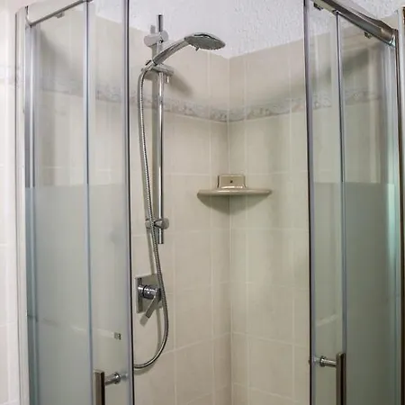 Apartment Lesamours Lago Maggiore Lesa