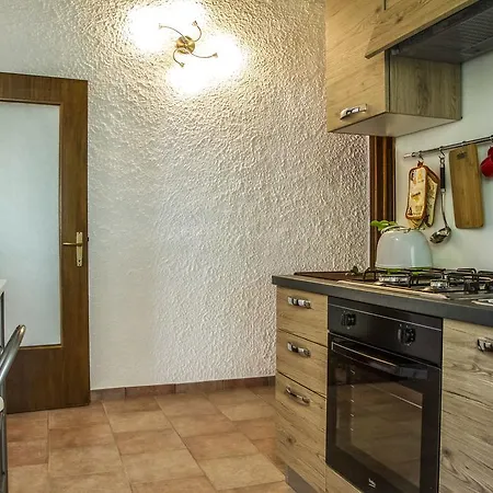 Apartment Lesamours Lago Maggiore *